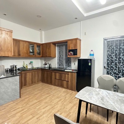 Image 안투엉 지역 주택 임대