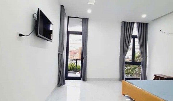 빈컴 근처 3베드룸 주택